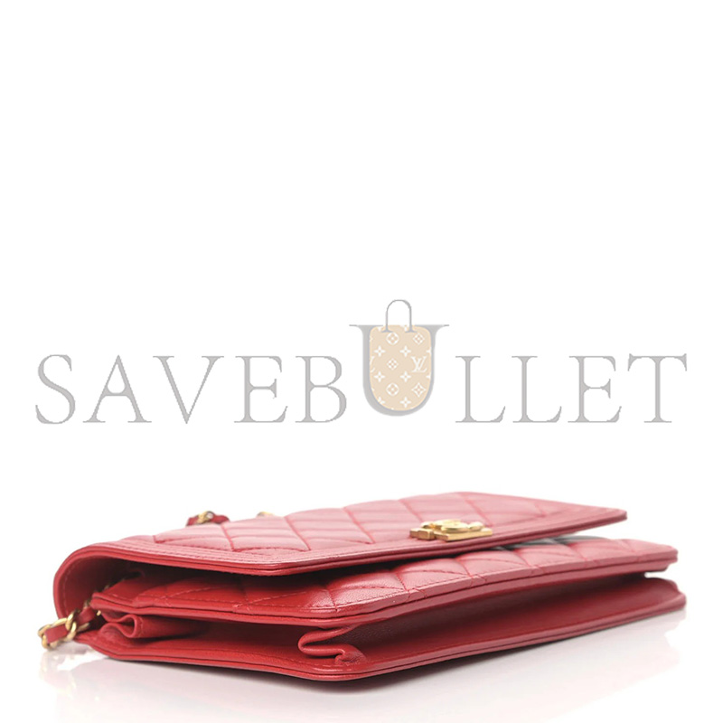 CHANEL LAMBSKIN QUILTED BOY WALLET ON CHAIN WOC RED (19*12.5*3.5cm)